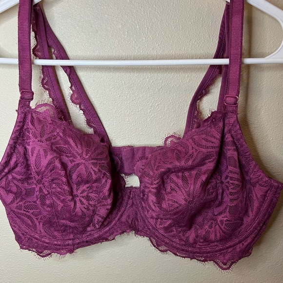 PINK Victoria’s Secret Bra - Picture 1 of 4